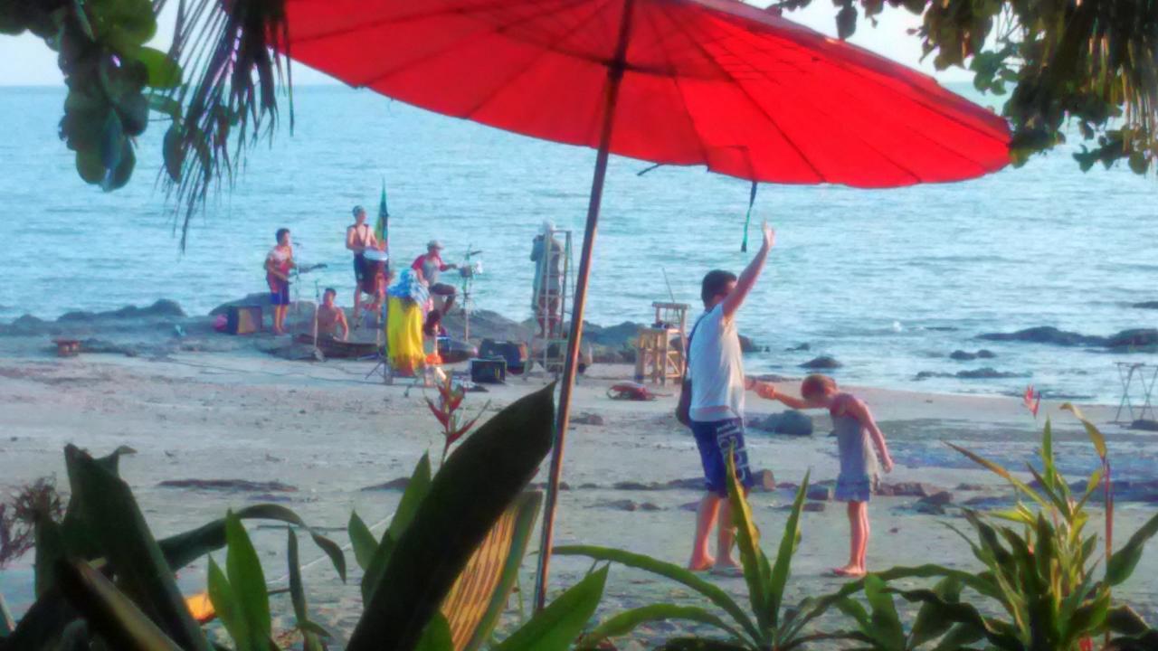 Dugong Koh Sukorn Hotell Ko Sukon Exteriör bild